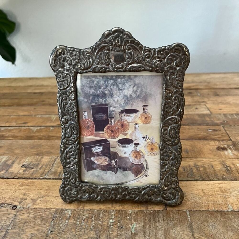 Ornate Pewter Picture Frame 3.5 x 5 in Embossed Floral Scrollwork Free Standing